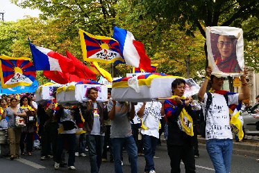 Défilé 8/8/2008 Paris. Photo O. Masseret