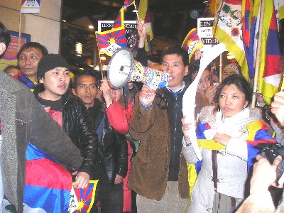 En attendant la flamme de la liberté tibétaine...